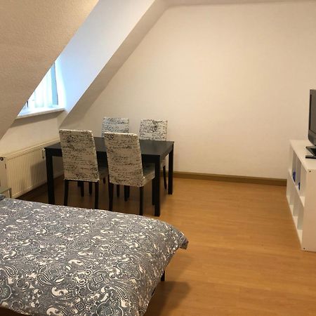 Ferienwohnung Monteurzimmer Haus 阿恩施塔特 外观 照片