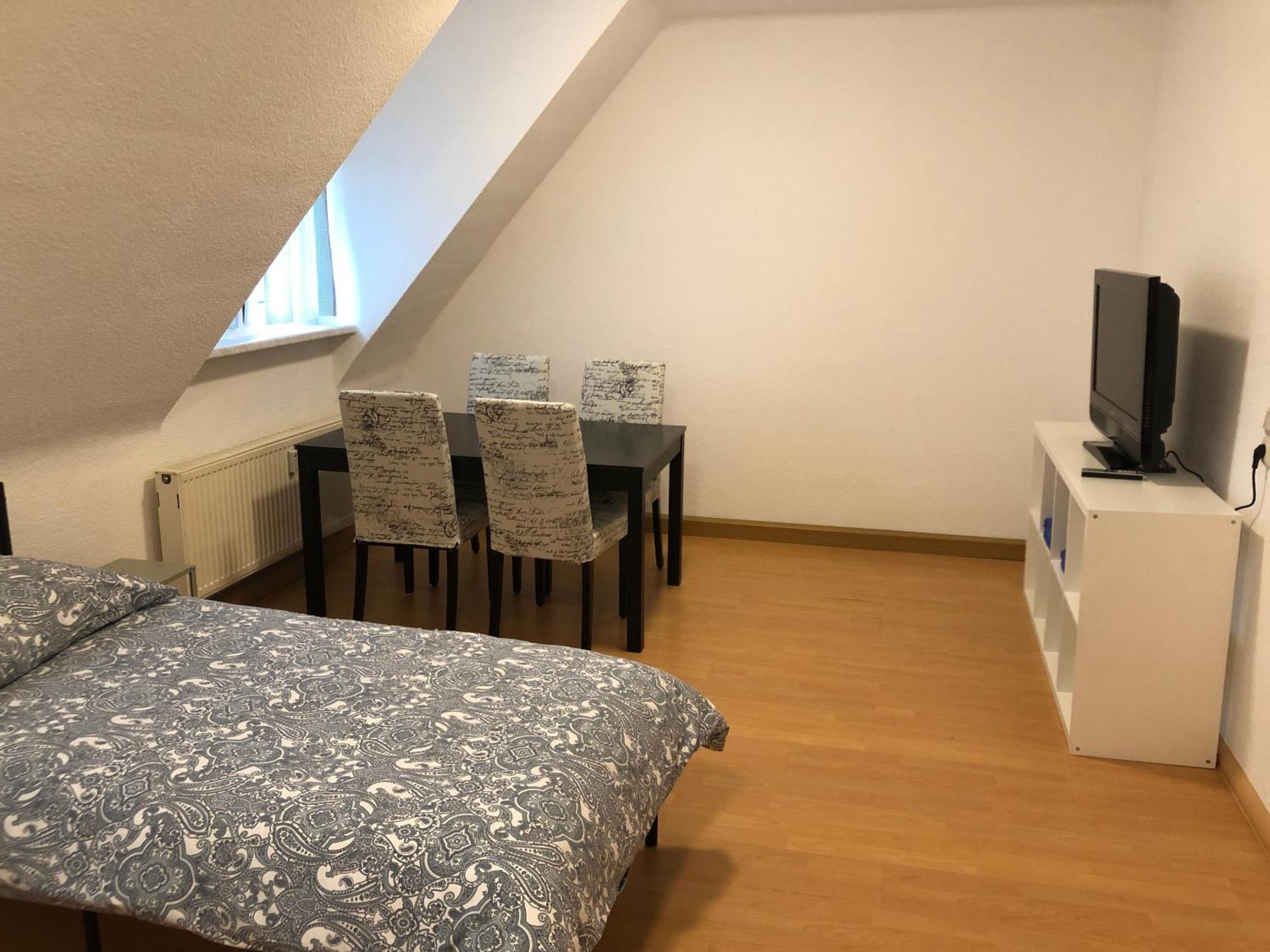 Ferienwohnung Monteurzimmer Haus 阿恩施塔特 外观 照片